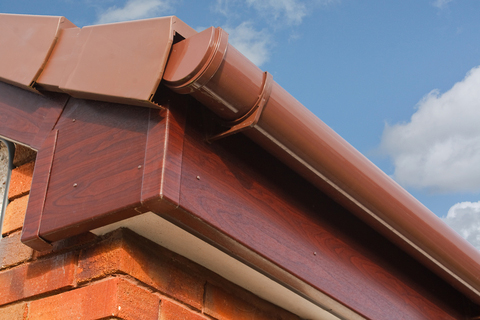 Guttering installations